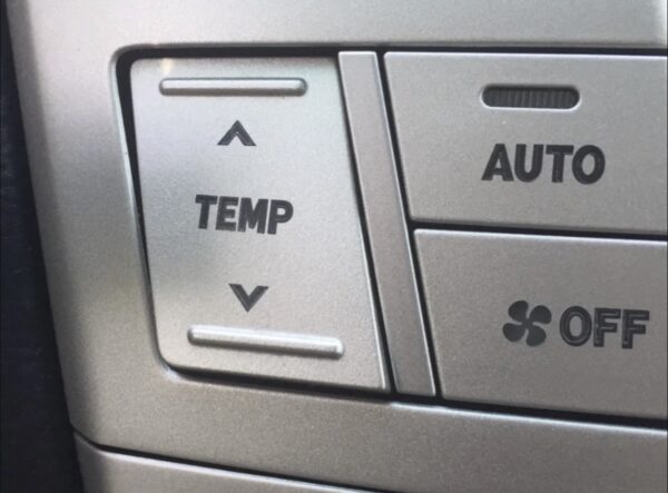 Temperature Control Button Repair Kit for Lexus RX330, RX350, RX400H - Image 2